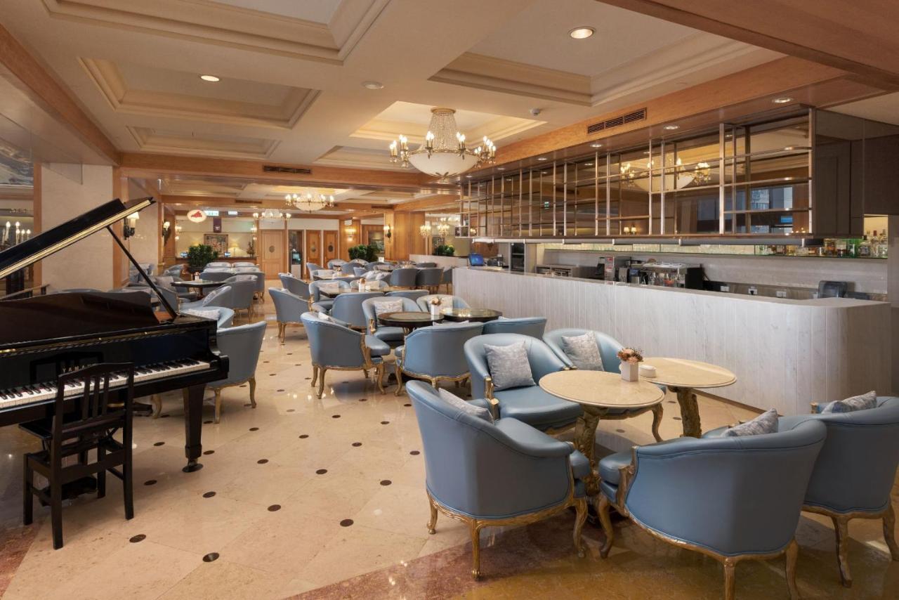 Grand Hi Lai Hotel Kaohsiung Buitenkant foto The lobby lounge