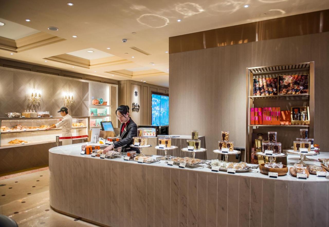 Grand Hi Lai Hotel Kaohsiung Buitenkant foto The Chocolate Bar