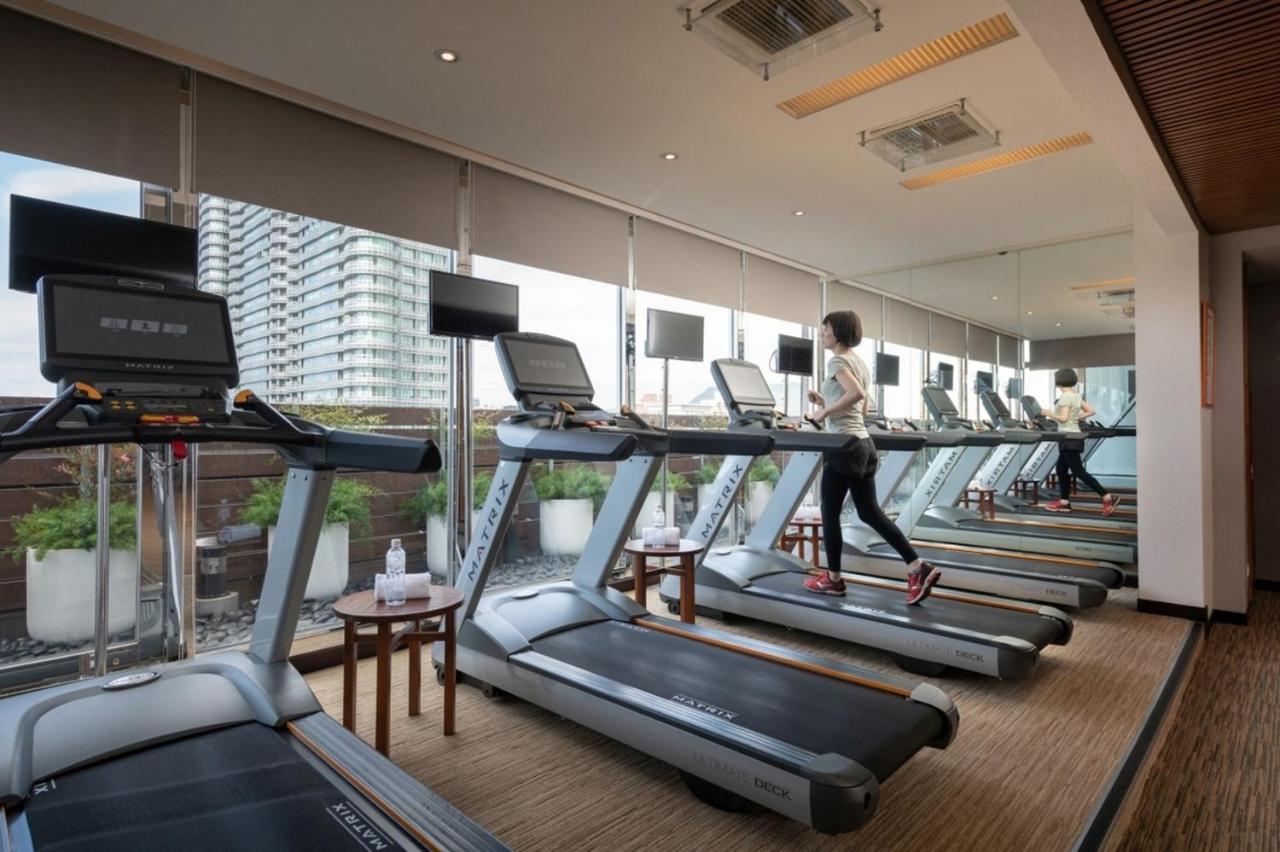 Grand Hi Lai Hotel Kaohsiung Buitenkant foto The gym at the hotel