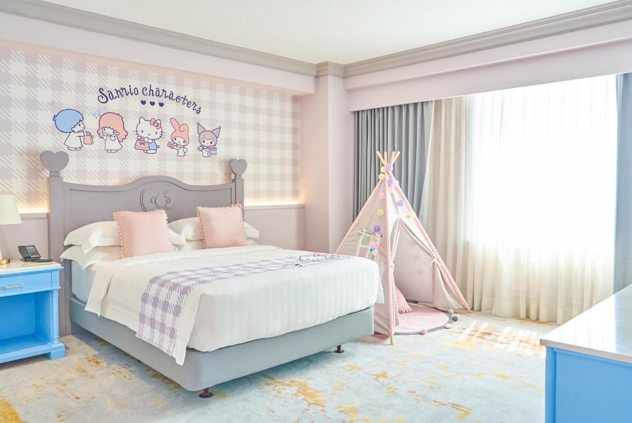Grand Hi Lai Hotel Kaohsiung Buitenkant foto Sanrio character themed room at the Mira Hong Kong
