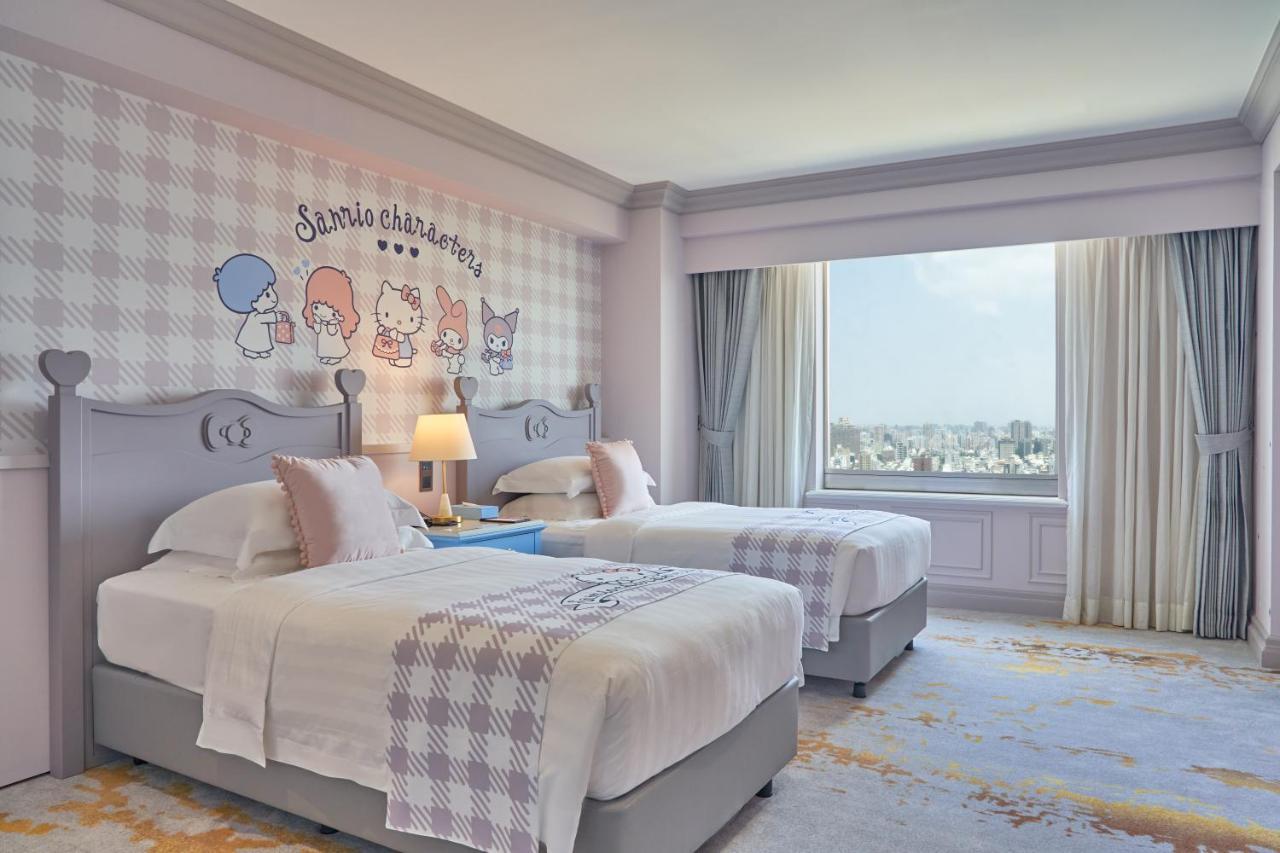 Grand Hi Lai Hotel Kaohsiung Buitenkant foto Family room